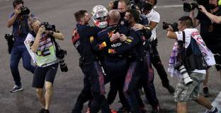  Перес: Успяхме да накараме Хамилтън да загуби секунди