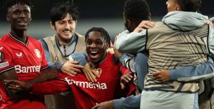 Юнион Синт Гилис - Леверкузен 1:4 