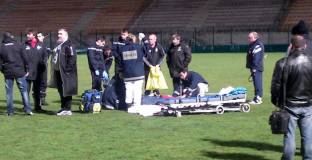 Прекъснаха мач във Франция заради сърдечен пристъп на играч