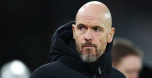 Сър Ратклиф разглежда варианти за смяна на Тен Хаг