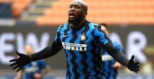 Интер разби Кротоне като за старт на годината (видео)