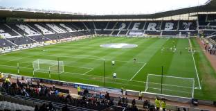 Юнайтед ще успее в Дарби Каунти