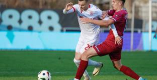 Томаш бесен на Иван Тасев, извади го от групата за мача с Локо София