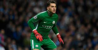 Едерсон е готов да играе в полузащитата на Сити 