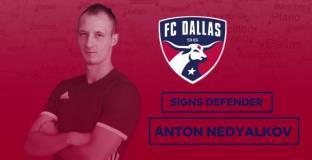 Антон Недялков дебютира със загуба за Далас
