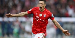 Алърдайс си припомни как е чакал Левандовски на летището