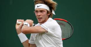 Рубльов спечели турнира  в Ротердам