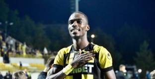 Еспиноса напусна Ботев