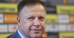  Попов: Не е застрашено участието на наши отбори в международни турнири 