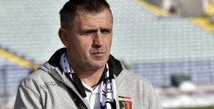     Акрапович няма да води Локо Пловдив 