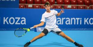  Андреев се класира за втория кръг в Генуа