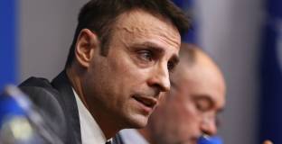 Съдът отмени бутафорния конгрес на Бербатов 