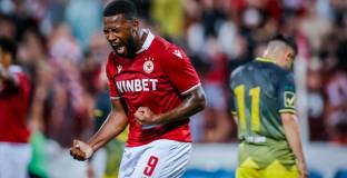 Илич връща Назон за мача с Локомотив Пловдив