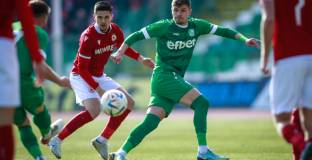 Чужди скаути са гледали Тонислав Йорданов