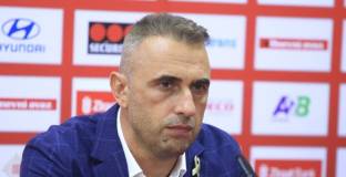  Петев: Доволен съм от играта