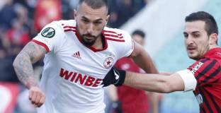 Скаут на Ференцварош гледал мача между Локо Сф и ЦСКА – София?