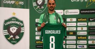 Играч на Лудогорец: Подписах заради парите