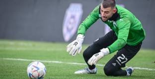 ЦСКА – София се разбра с националния вратар?