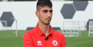 ЦСКА се раздели с крило