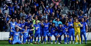 Гърци на пътя на Левски в Европа