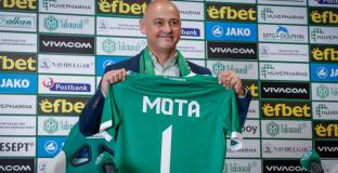 Руи Мота ще налага млади в Лудогорец?