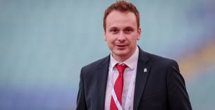 Прокуратурата проверява футболисти, залагали на мачове на собствените си отбори