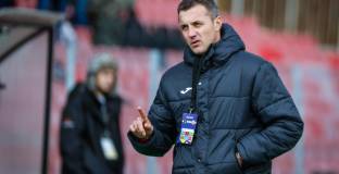 Англичанин кара проби в Локо София