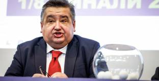 Караиванов на среща с шефовете на Левски