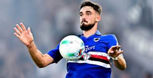 Играч на Сампдория пристигна в София, води финални преговори с Левски