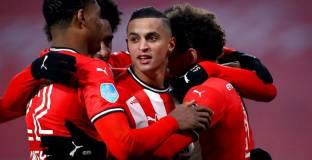 ПСВ Айндховен - Щурм Грац 2:0 