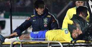 Неймар е аут за дълго време