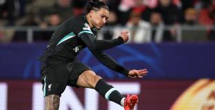 Челси може да върне Нунес във Висшата лига