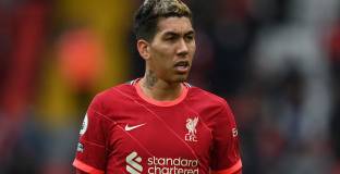 Фирмино ще пропусне повече от месец 