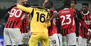 Милан победи Интер с късен гол