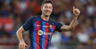 Лапорта: Левандовски е една от причините феновете да се завръщат 