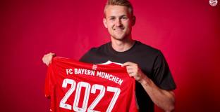      Байерн Мюнхен обяви трансфера на Де Лигт