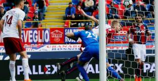 Рома стигна само до точка срещу Болоня (видео)