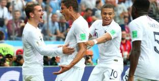 Уругвай - Франция 0:2 