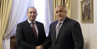 Президентът и министър-председателят с покани за юбилея на ЦСКА