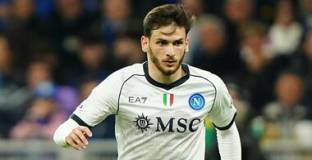 Кварацхелия може да подпише нов договор с Наполи 