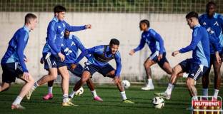 Кристиан Димитров и Ван Дер Каап пропуснаха днешните тренировки на Левски