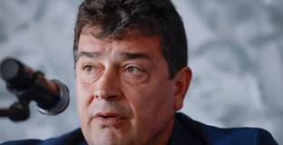 Шеф в Левски разясни какви суми дължи клубът