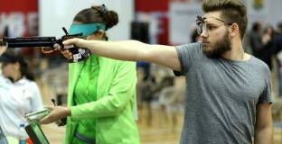  Кирил Киров 16-и на 10 метра пистолет на Игрите