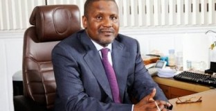 Крьонке и Усманов нямат намерение да продават акциите си в Арсенал