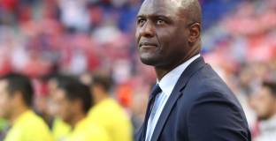 Виейра иска да тренира Арсенал