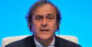 Платини: VAR реши някои проблеми, но създаде други