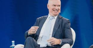 Марко Фасоне: Италианският футбол е в дълбока криза, но Комо показва пътя напред