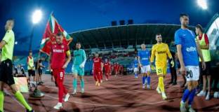 Фенове на ЦСКА освиркаха своите и поискаха оставки