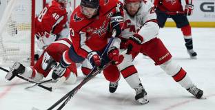 Каролина победи Вашингтон, Вегас отстъпи на Едмънтън