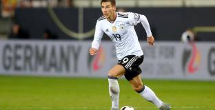 Горецка иска в Барселона 